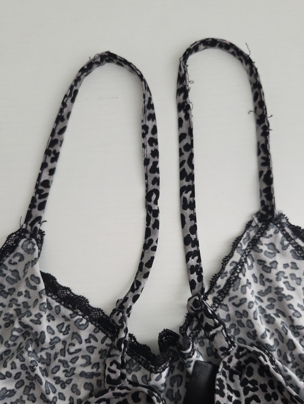 Size M Rene Rofe Sleep Set - Picture 8 of 8